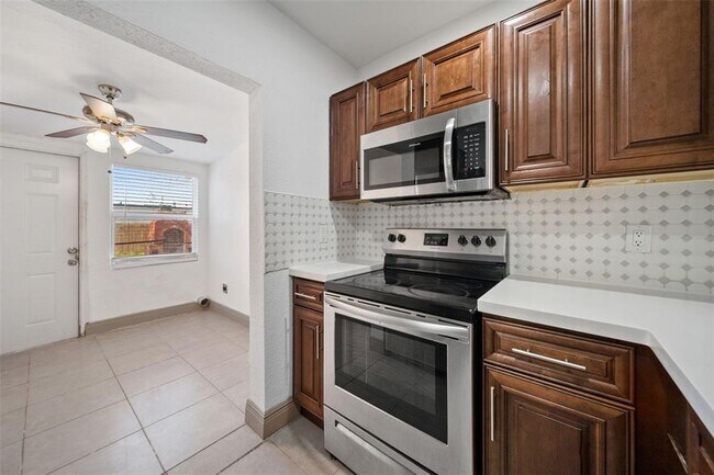 Building Photo - 783 NW 63rd St
