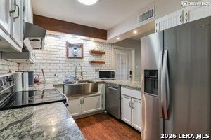 Foto del edificio - 105 Gladiola Ln