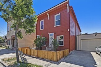 Building Photo - 1547 Sherman St