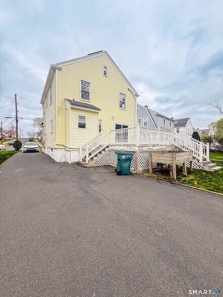Foto del edificio - 38 Grandview Ave