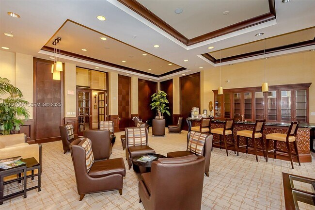 Foto del edificio - 16275 Collins Ave