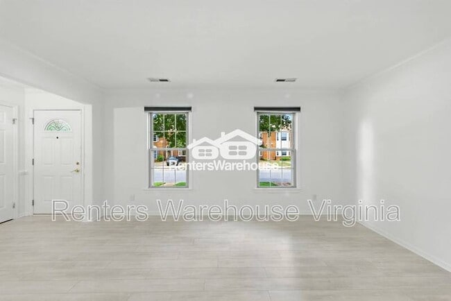 Foto del edificio - 1004 Tottenham Ln