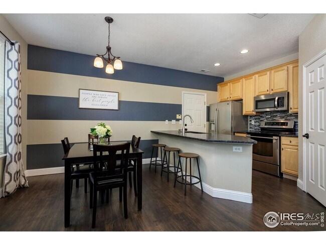 Foto del edificio - 2614 Roslyn St