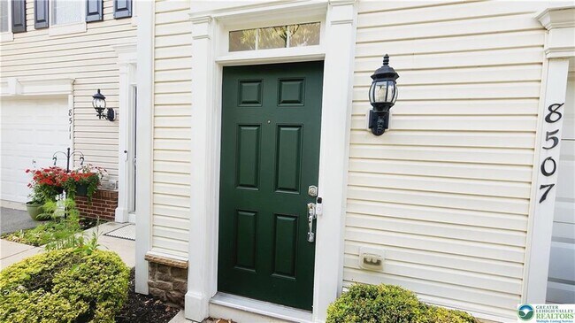 Foto del edificio - 8507 Putnam Ct