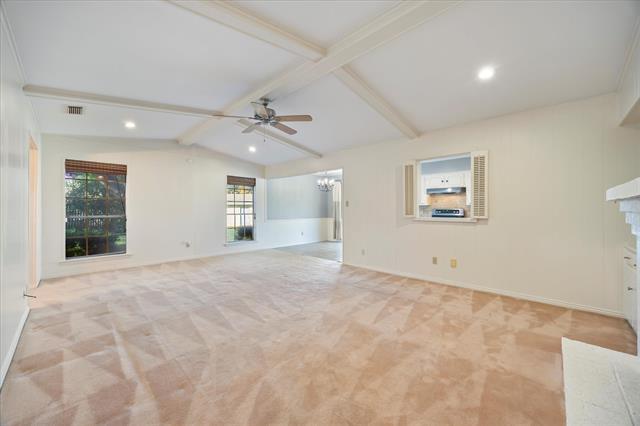 Foto del edificio - 2733 Biloxi Ln