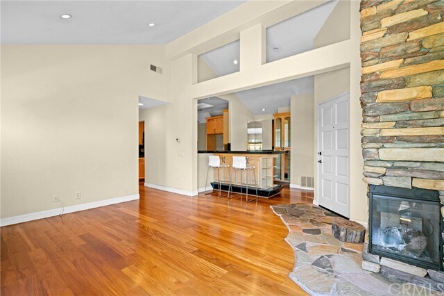 Foto del edificio - 27 Fulmar Ln