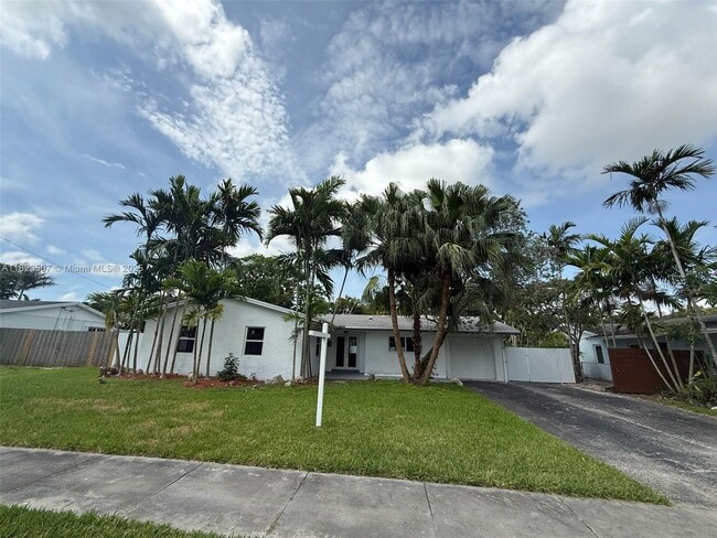 Building Photo - 9934 SW 195th St