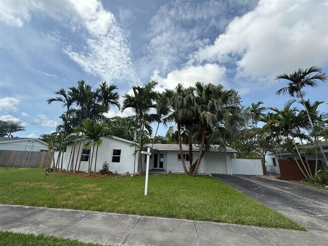 Foto del edificio - 9934 SW 195th St
