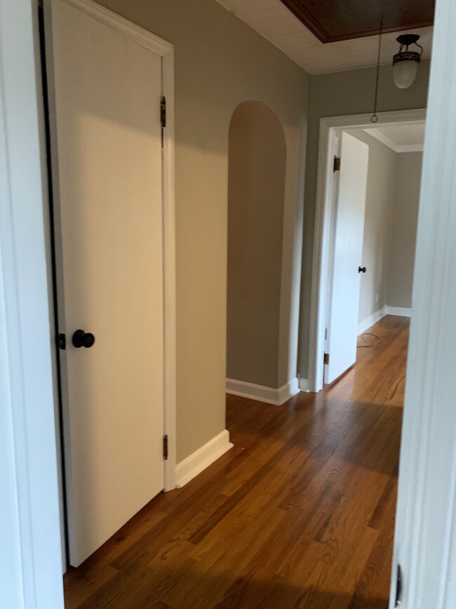 Hallway between bedrooms - 137 Keller Ln