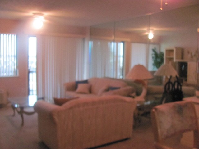Building Photo - 5505 Sun Harbor Rd