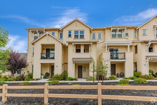 Building Photo - 6436 Laguna Seca Ln