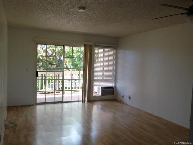 Building Photo - 94-1449 Waipio Uka St