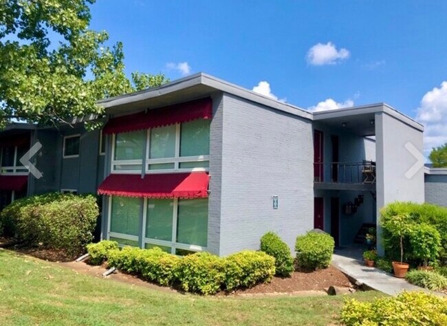 Building Photo - 201 Acklen Park Dr