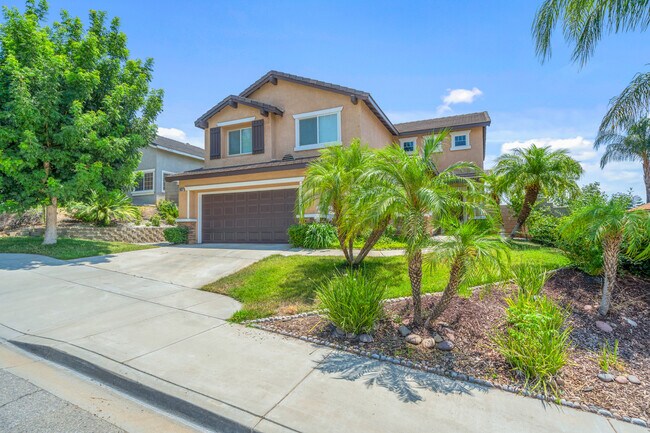 Foto del edificio - 29557 Crest View Ln