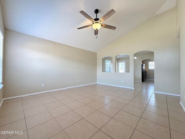 Foto del edificio - 7504 Howard St