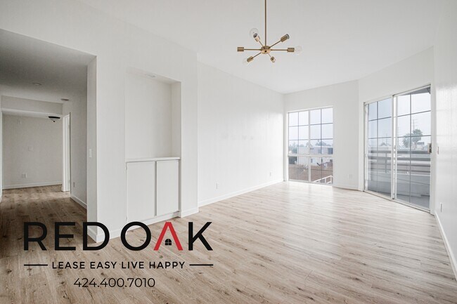 Foto del edificio - 4320 S Centinela Ave
