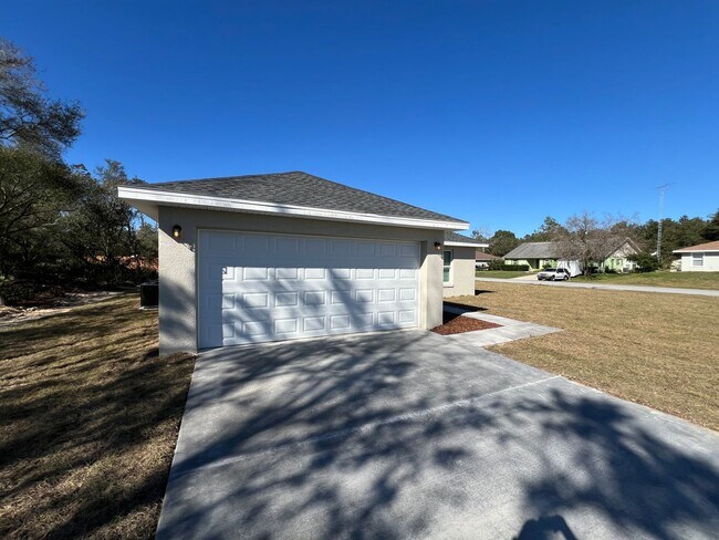 Foto del edificio - Available NOW! Beautiful 3BR/2BA Home in O...