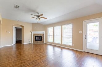 Building Photo - 12609 Skeeter Ln