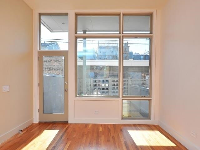 Building Photo - 309 4th St