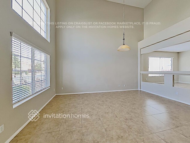 Foto del edificio - 557 Leap Frog Ave