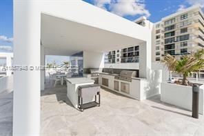 Building Photo - 3450 S Ocean Blvd