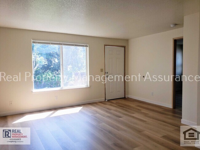 Foto del edificio - 13225 SW 2nd St