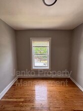 Building Photo - 3359 W 63rd Pl
