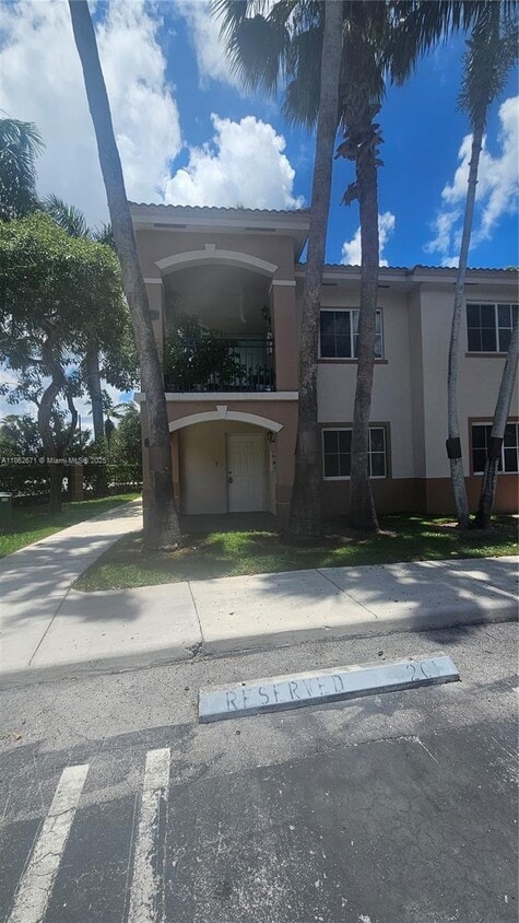 Primary Photo - 1301 SE 28th Ln