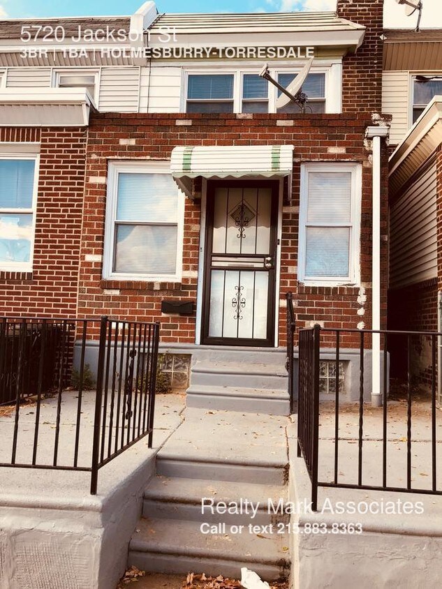 Primary Photo - 5720 Harbison Ave