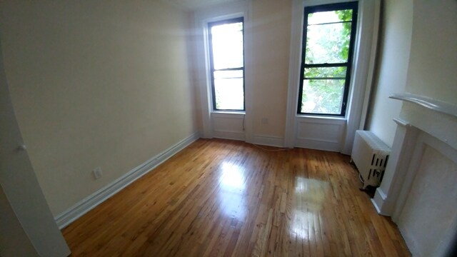 Primary Photo - 227 W 29th St