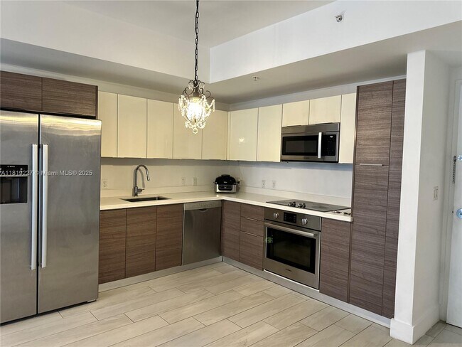 Foto del edificio - 1010 SW 2nd Ave