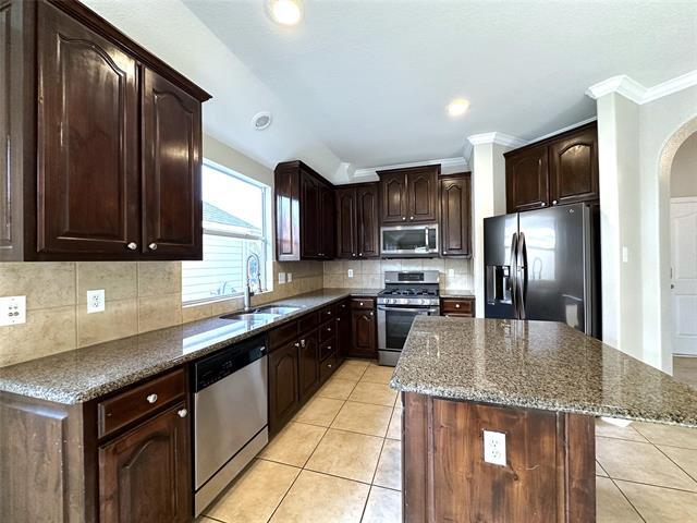 Building Photo - 5020 Harney Dr