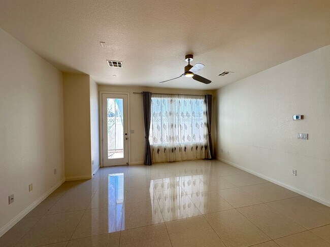 Building Photo - 6270 Tillman Crest Ave