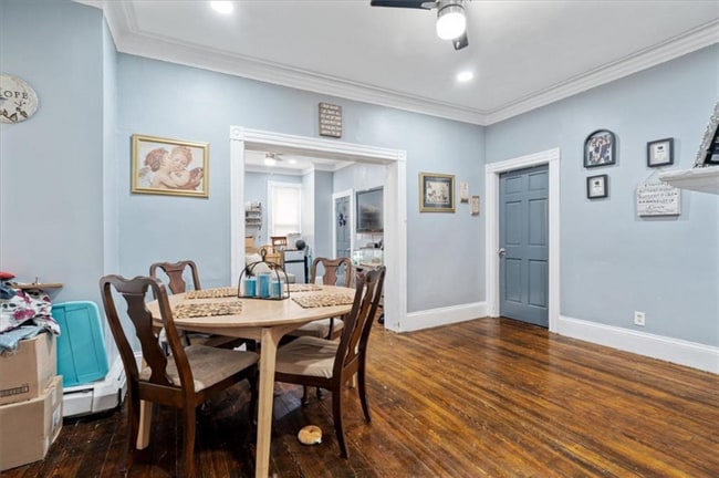 Photo - 249-251 Orms St Apartment