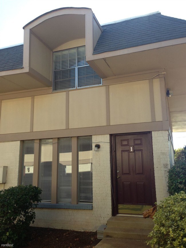 Building Photo - 908 Kennedy Ave