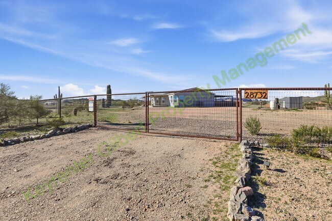 Building Photo - Stunning Queen Creek Ranch Home on 5 Acres – Horse & Livestock Friendly!