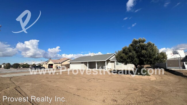 Building Photo - 3 br, 2 bath House - 7609 Kenyon Ave