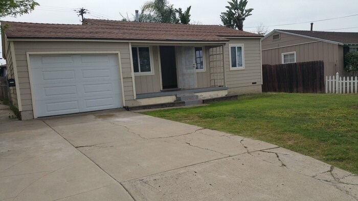 Primary Photo - Cozy/Charming 2BR/1BA HOUSE - CLOSE TO SDSU