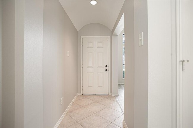 Foto del edificio - 27522 Gatlin Ln