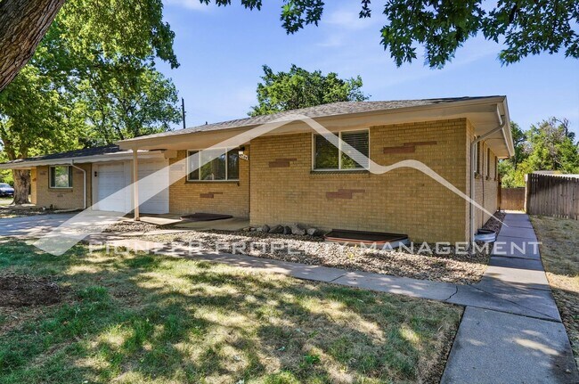Building Photo - Spacious Home with Washer/Dryer and Storage Shed