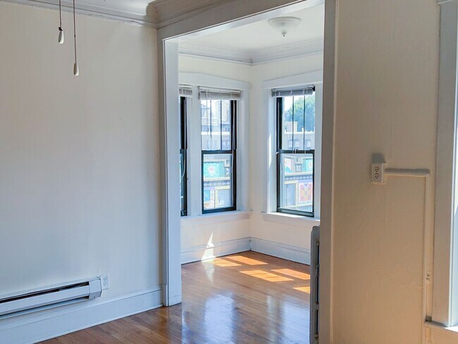Foto del edificio - 2862 N Clark St