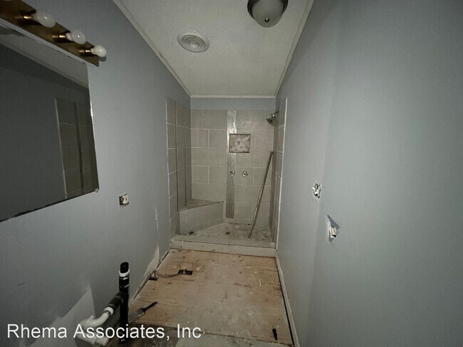 Foto del edificio - 2 br, 2 bath House - 4873 Cleveland Street...