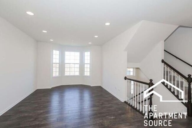 Foto del edificio - 4465 Monroe Ct