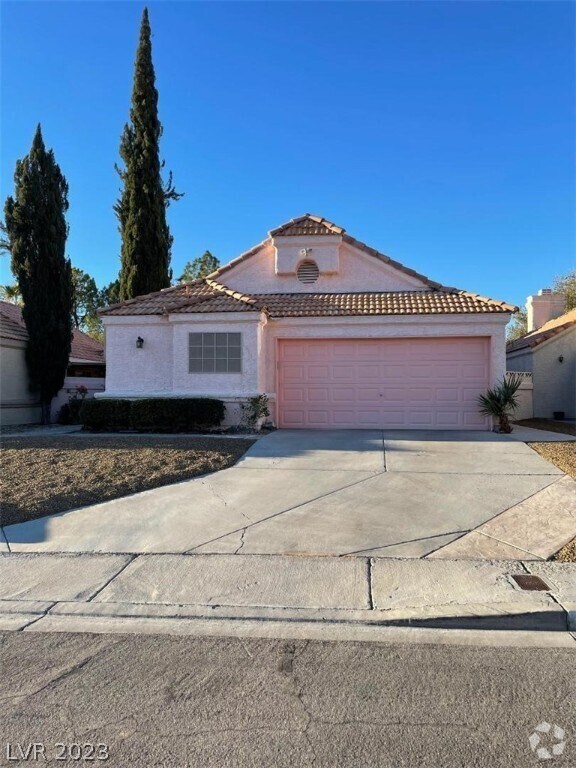 Green Valley Village Apartments under 2,000 Henderson, NV 1