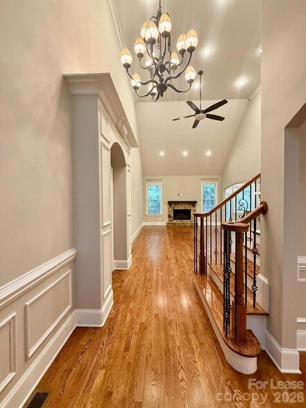 Foto del edificio - 7133 Windyrush Rd