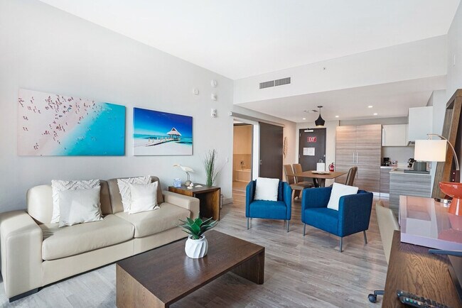Foto del edificio - 209 N Ocean Dr