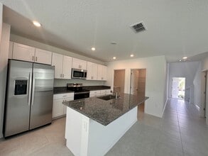 Building Photo - 2276 Gatsby Ln