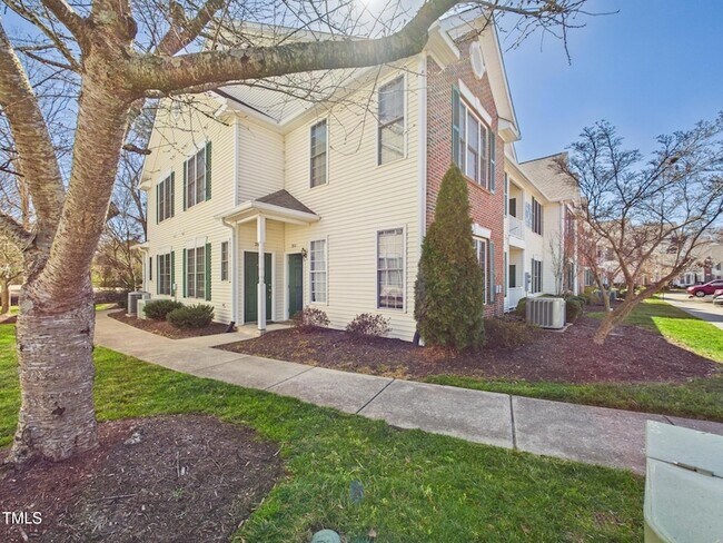 Foto del edificio - 2111 Kudrow Ln