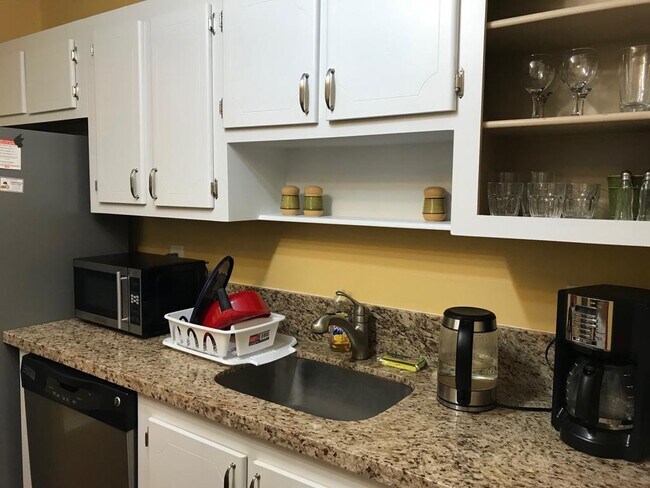 Foto del edificio - 1169 NW 13th St