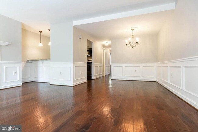 Foto del edificio - 16 Andrew Pl